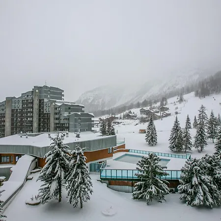 Skis Aux Pieds Avec Wifi, La Daille - Fr-1-694-81 *